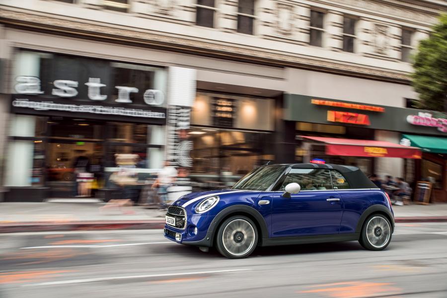  Mini Cooper S Cabrio (F57) 2018 года  (WW) (фото 161 из 222)